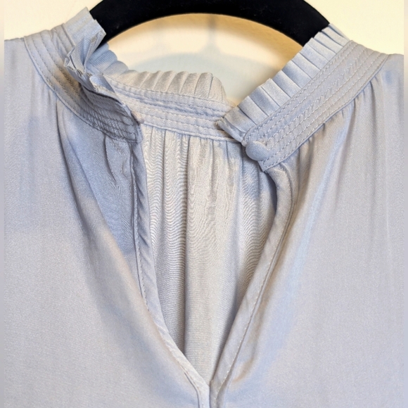 Maison d’Amélie Powder Blue Plissé Pleated Sleeve Mock Neck Satin Blouse Size XS - Picture 4 of 6